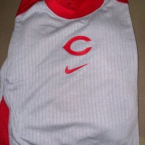 Nike Cincinnati Reds long-sleeve NWT t-shirt